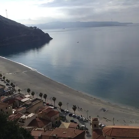 Marina Grande *